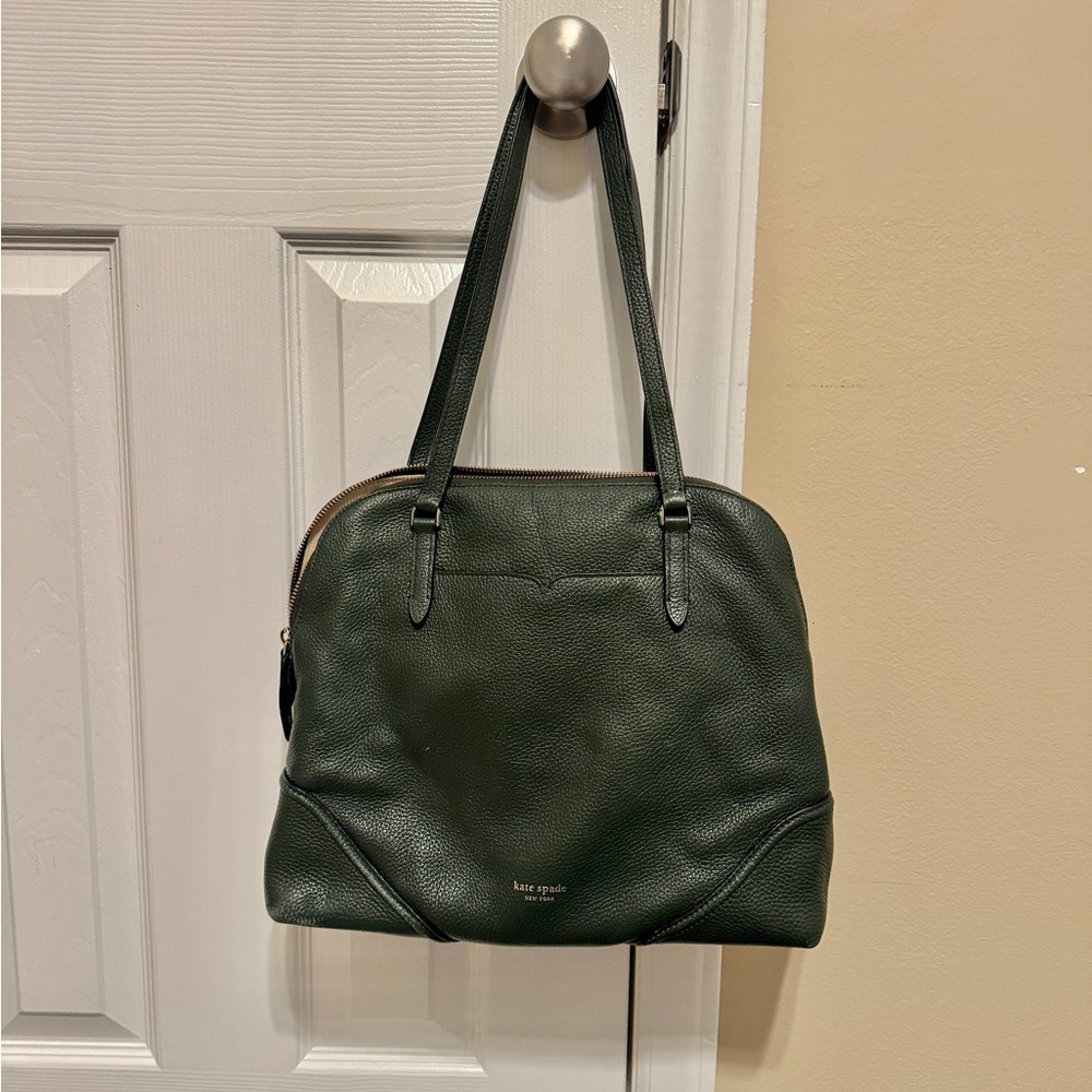 Kate Spade Green Leather Shoulder Bag with Structured Design